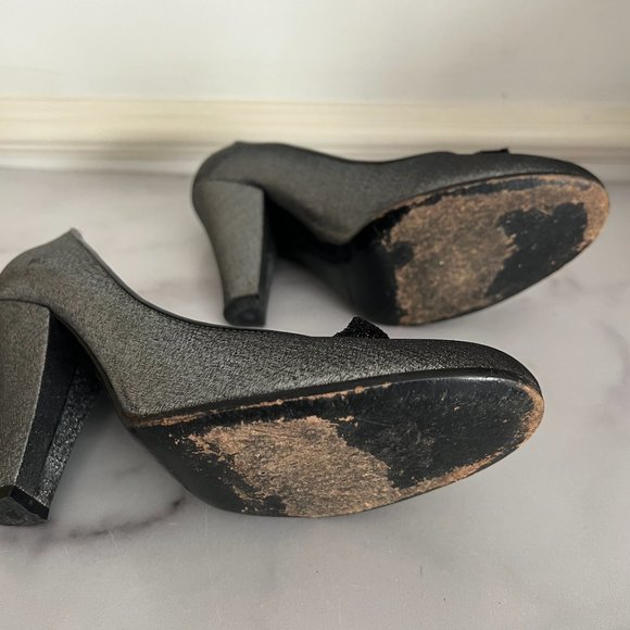 VINTAGE Marc Jacobs Silver Bow Pumps - Picture 4 of 5